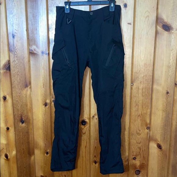 Pants - Womens Black Cargo Pants tactical pants size medium blue collar pants